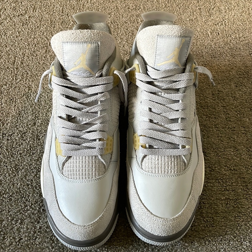 Men’s Jordan 4’s